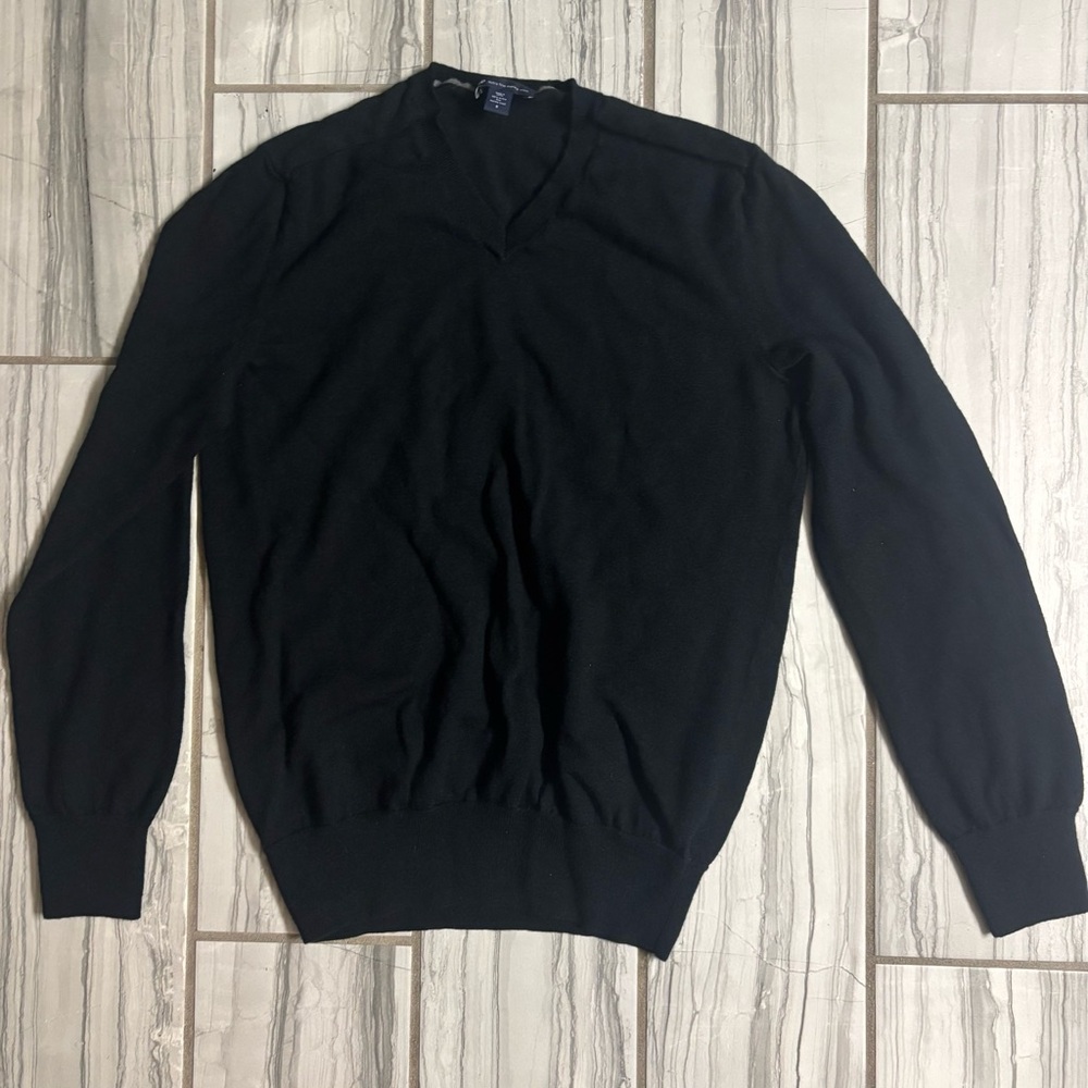GAP Men's Charcoal V-Neck Sweater